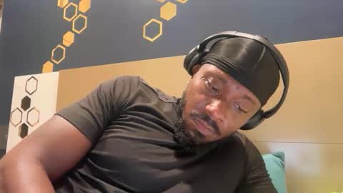 Snapshot of urbandick5 chatting on March 14, 2026, 11:54 pm urbandick5 online show from March 14, 2026, 11:54 pm