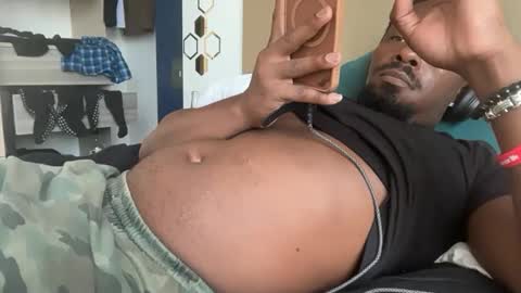 Snapshot of urbandick5 chatting on April 10, 2026, 2:11 pm urbandick5 online show from April 10, 2026, 2:11 pm