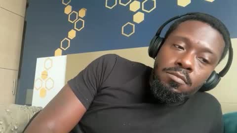 Snapshot of urbandick5 chatting on April 13, 2026, 8:47 pm urbandick5 online show from April 13, 2026, 8:47 pm