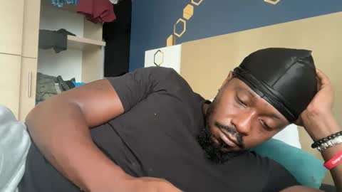 Snapshot of urbandick5 chatting on April 15, 2026, 9:04 pm urbandick5 online show from April 15, 2026, 9:04 pm