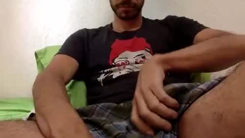 Snapshot of urbestbigdick chatting on December 18, 2024, 6:46 pm urbestbigdick online show from December 18, 2024, 6:46 pm