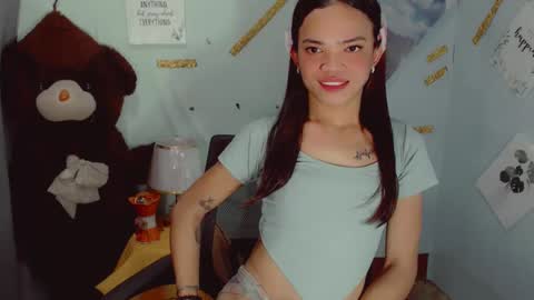 urblossom_ayaxxx online show from February 3, 2025, 12:25 pm