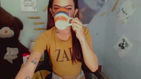 urblossom_ayaxxx online show from February 23, 2025, 3:02 am