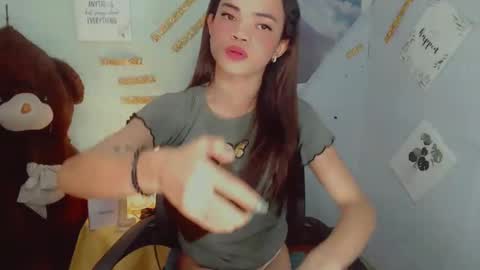 urblossom_ayaxxx online show from February 25, 2025, 3:20 am