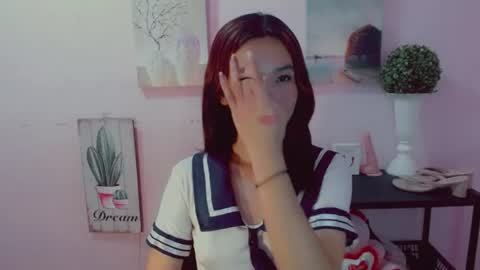 urblossom_princess online show from July 1, 2026, 11:37 pm
