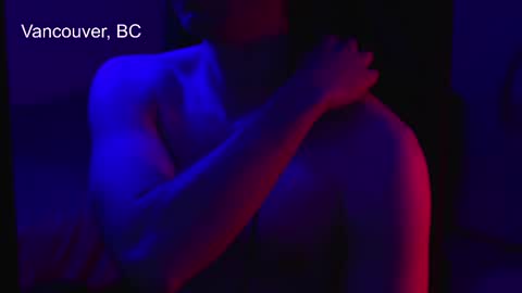 urboytoy_512 online show from October 8, 2025, 7:28 am