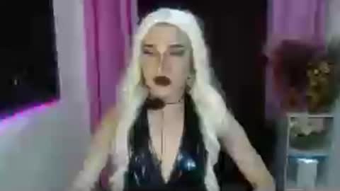 Snapshot of urcumgirlasiants chatting on October 7, 2025, 12:02 pm KENDALL online show from October 7, 2025, 12:02 pm