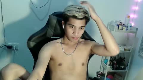 Snapshot of urcutefucking_asianboy chatting on November 3, 2025, 1:34 pm ASIANBBYBOY online show from November 3, 2025, 1:34 pm