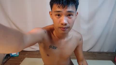 Snapshot of urcutejason chatting on January 18, 2026, 12:20 pm jason online show from January 18, 2026, 12:20 pm