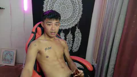 Snapshot of urcutejason chatting on March 29, 2026, 8:03 am jason online show from March 29, 2026, 8:03 am