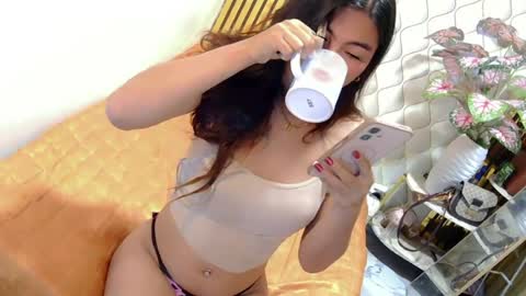 Snapshot of urdream_bride chatting on July 10, 2026, 8:44 pm urdream_bride online show from July 10, 2026, 8:44 pm