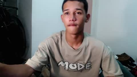urdreamboy_clarin online show from June 28, 2026, 12:11 pm