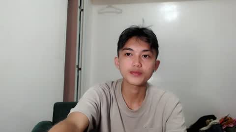 urdreamboy_prince online show from June 27, 2026, 1:17 pm