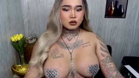 Snapshot of urfabtattooqueen chatting on June 20, 2026, 1:25 pm Maxxie online show from June 20, 2026, 1:25 pm