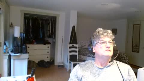 Gregor online show from January 7, 2025, 8:52 pm