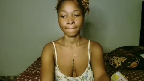 urflirtydoll online show from April 15, 2026, 6:04 pm