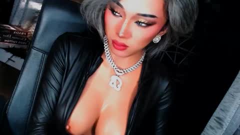 My bella 3 online show from October 9, 2025, 7:28 am