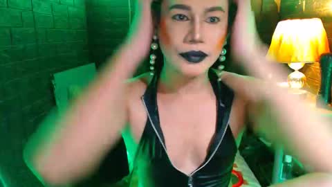 Snapshot of urhardcockqueenxxx chatting on November 16, 2025, 7:41 pm queen norelle online show from November 16, 2025, 7:41 pm