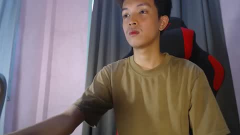 urhot_johny online show from April 9, 2026, 4:12 am