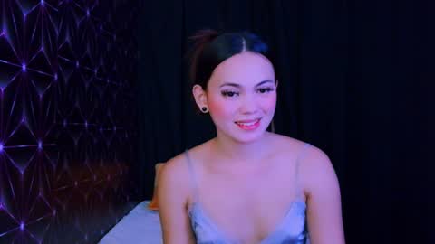 Snapshot of urhot_maxine chatting on July 17, 2026, 10:55 am urhot_maxine online show from July 17, 2026, 10:55 am