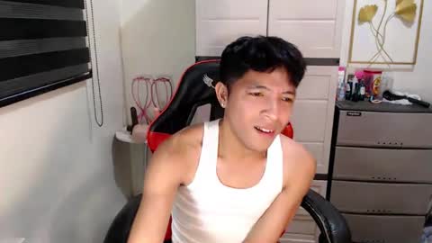 Ethan online show from May 16, 2026, 12:51 am