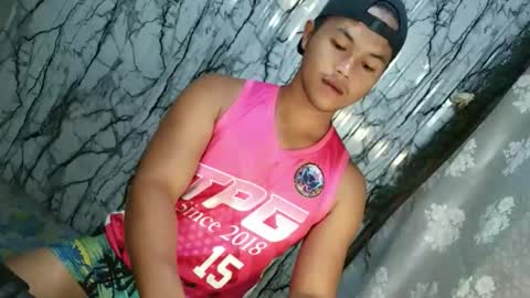 urhotfucker_eric online show from April 22, 2026, 11:01 am