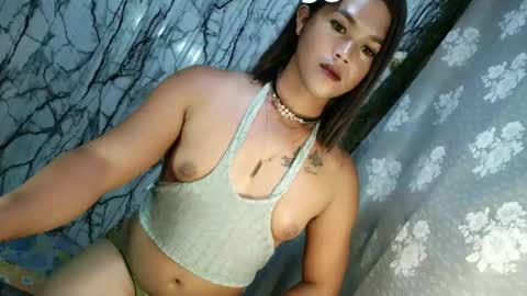 urhotfucker_eric online show from May 2, 2026, 10:59 pm