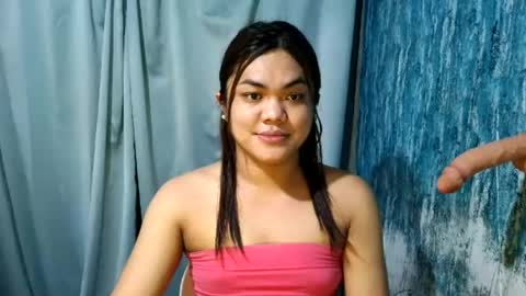 Snapshot of urhottie_bella chatting on July 26, 2026, 2:31 am urhottie_bella online show from July 26, 2026, 2:31 am