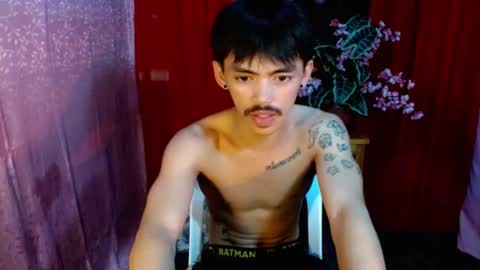 urhunky_boy online show from July 18, 2026, 4:05 am