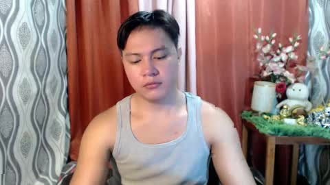 urhunky_ivan online show from January 29, 2025, 2:19 am