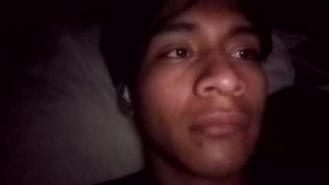 Uriel sgueme en ig  online show from February 8, 2025, 7:04 am