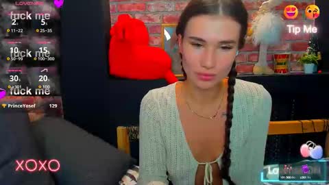 Snapshot of urjoyy chatting on October 8, 2025, 2:58 pm Alice online show from October 8, 2025, 2:58 pm