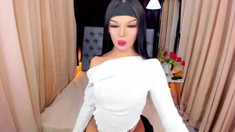 Snapshot of urladyprincessmassivecock chatting on December 8, 2024, 9:57 am jhaii online show from December 8, 2024, 9:57 am