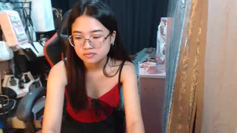 Snapshot of urlovelychinita chatting on October 15, 2025, 1:06 am urlovelychinita online show from October 15, 2025, 1:06 am