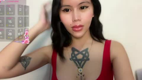 Snapshot of urlovelymd chatting on May 11, 2026, 4:04 pm MD online show from May 11, 2026, 4:04 pm