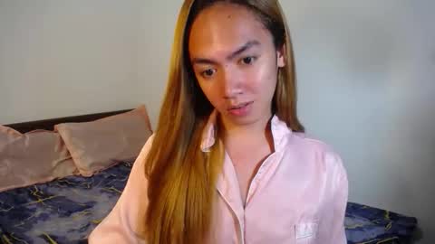 Snapshot of urlovelypinayxxx chatting on October 12, 2025, 11:26 pm MIYA online show from October 12, 2025, 11:26 pm