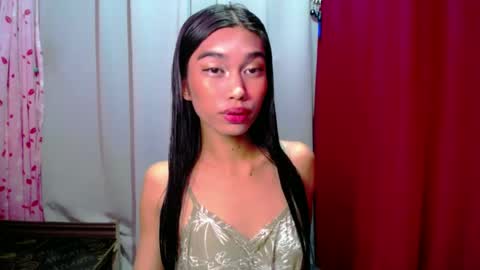 urloverjasmine_xx online show from June 30, 2026, 2:23 am