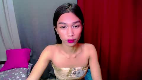 urloverjasmine_xx online show from July 14, 2026, 4:28 am