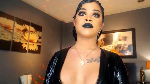 UrMajestyTyra online show from March 10, 2026, 1:54 am