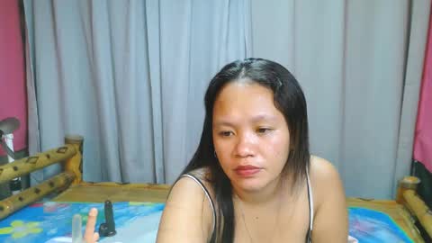 urpinay_singlemother online show from March 18, 2026, 9:51 pm
