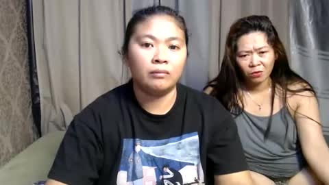 Snapshot of urpinay_singlemother chatting on June 10, 2026, 11:03 pm urpinay_singlemother online show from June 10, 2026, 11:03 pm
