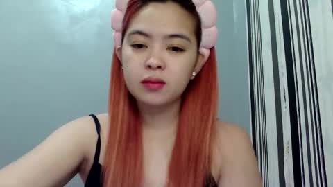 urpinaycutie online show from December 17, 2025, 6:03 pm