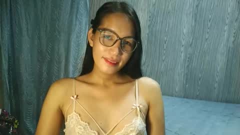 queen julia not into CHEAPGUY online show from May 28, 2026, 1:19 pm