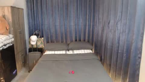 Snapshot of urpinoyasianx chatting on January 25, 2025, 8:42 am Mel online show from January 25, 2025, 8:42 am