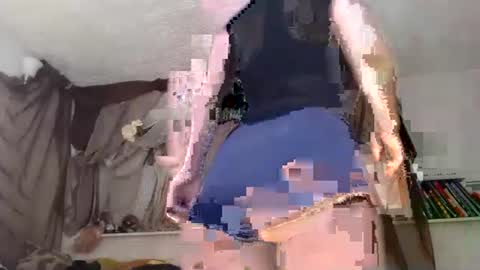 Maxi Mills . My Orgasm is in your hands Private is Open online show from February 14, 2026, 3:14 am