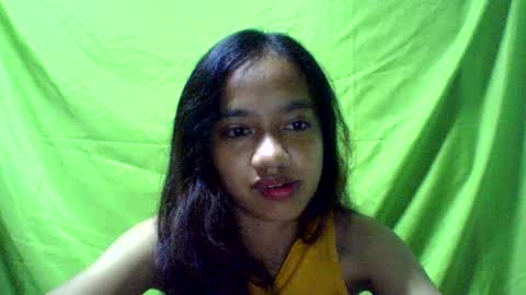  Darlyn room  online show from January 12, 2025, 10:43 pm