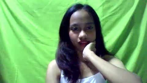  Darlyn room  online show from January 13, 2025, 7:00 am