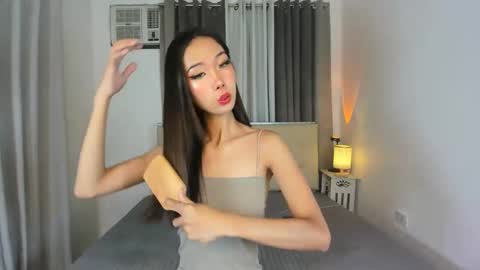 urslutgwen69 online show from December 2, 2024, 9:35 am