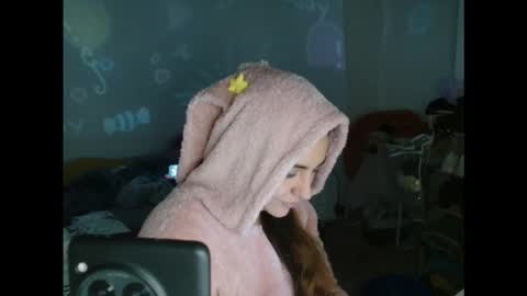 Snapshot of ursumi1 chatting on November 13, 2025, 8:52 pm ursumi1 online show from November 13, 2025, 8:52 pm