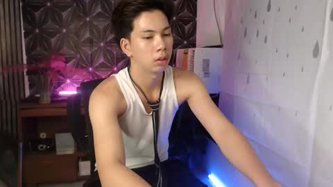 ursweet_jade online show from October 3, 2025, 10:45 am